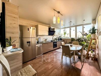 3-комнатная квартира · 120 м², мкр Аксай-4 55/1 за 64 млн 〒 в Алматы, Ауэзовский р-н