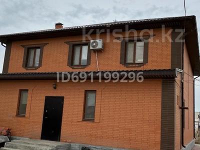 Отдельный дом · 6 комнат · 300 м² · 11 сот., мкр Жумыскер, Мкр оркен 10 ул 9 — Гастроном за 58 млн 〒 в Атырау