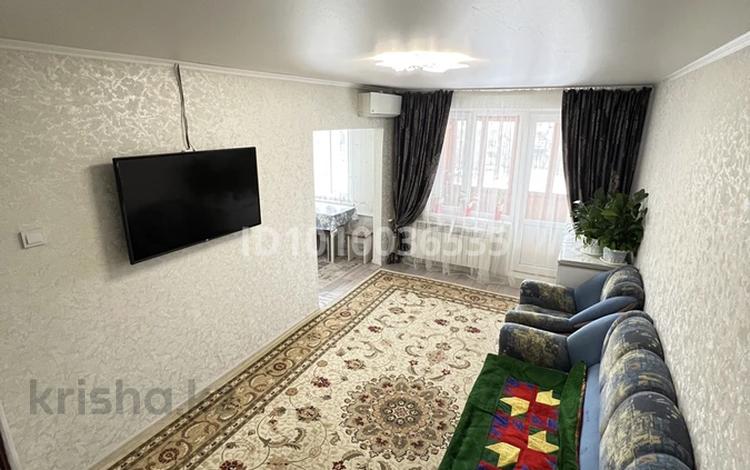 3-бөлмелі пәтер · 63 м² · 5/5 қабат, Алдабергенова 35 — Кунаева, бағасы: 17.5 млн ₸ в Талдыкоргане, мкр Самал — фото 2