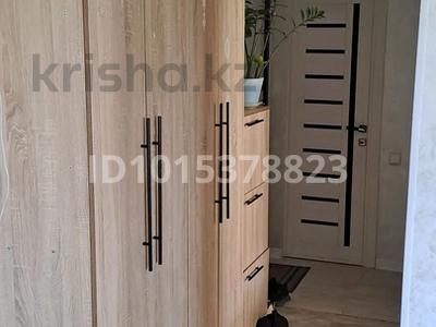 4-бөлмелі пәтер · 61 м² · 4/5 қабат, Анаркулова 3 — Возле музея, бағасы: 250 000 ₸ в Жезказгане