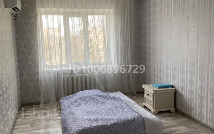 2-бөлмелі пәтер · 45 м² · 4/4 қабат, Сулейменова 10, бағасы: 120 000 ₸ в Таразе — фото 2