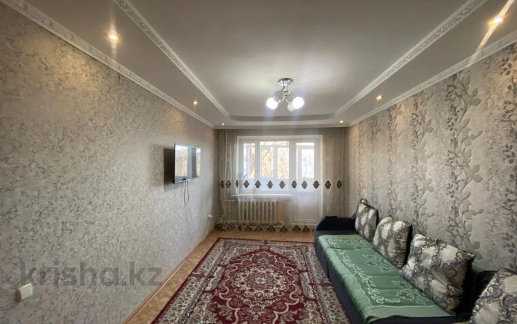 2-комнатная квартира · 44 м² · 2/5 этаж, Майкудук, восток 1 за 14 млн ₸ в Караганде, Алихана Бокейханова р-н — фото 2