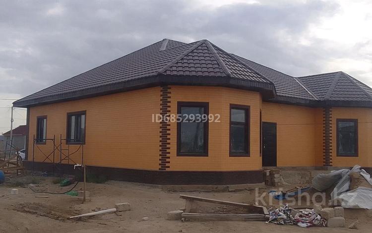 Отдельный дом · 4 комнаты · 220 м² · 8 сот., Зарослый 18 — 20 мен 6 киылысы за 30 млн 〒 в Атырау — фото 21