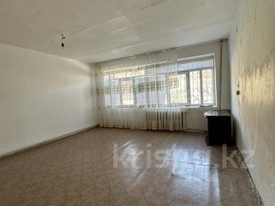 2-комнатная квартира · 43.9 м² · 2/5 этаж, Абуова 8А за 5 млн 〒 в 