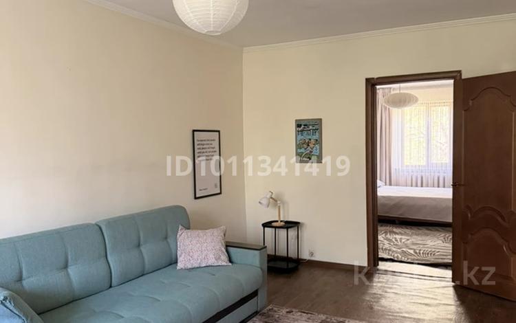 2-комнатная квартира · 46 м² · 4/4 этаж, мкр №11 — Жандосова-Алтынсарина за 300 000 〒 в Алматы, Ауэзовский р-н — фото 2