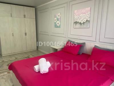 2-комнатная квартира · 70 м² · 10/16 этаж, мкр Сайран, Утеген батыра 11 — Рядом с саран рядом с гранд парком озеро Сайран за 20 000 ₸ в Алматы, Ауэзовский р-н