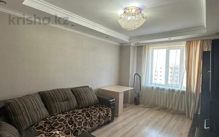 2-комнатная квартира, 61.7 м², 10/15 этаж, Мәңгілік Ел 19