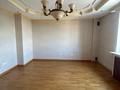 4-комнатная квартира · 227.8 м² · 3/7 этаж, Достык за 240 млн ₸ в Алматы, Медеуский р-н — фото 3