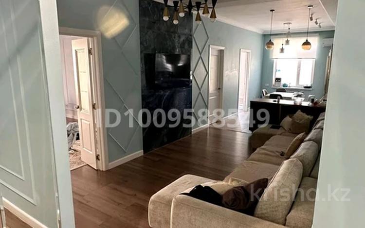 5-бөлмелі пәтер · 150 м² · 3/5 қабат, 16-й мкр — Рядом ТРК Актау, бағасы: 800 000 ₸ — фото 4