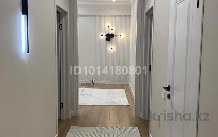 3-комнатная квартира · 90 м² · 2/5 этаж, Гаухар ана 59 — СШ#2, центральный базар, площадь, парк, акимат за 53 млн ₸ в Талдыкоргане — фото 3