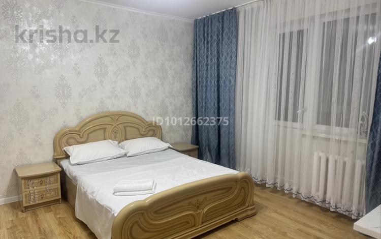1-комнатная квартира · 40 м² · 3/9 этаж, Керей и Жанибек хандар 12/1 за 15 000 ₸ в Астане, Есильский р-н — фото 2