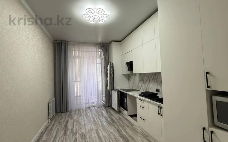 2-бөлмелі пәтер · 73 м² · 3/12 қабат, Абая 111, бағасы: 45 млн ₸ в Костанае — фото 23