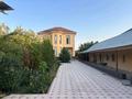 Часть дома · 7 комнат · 360 м² · 8 сот., мкр Самал-3 — ул Алтынбастау за 145 млн ₸ в Шымкенте, Абайский р-н