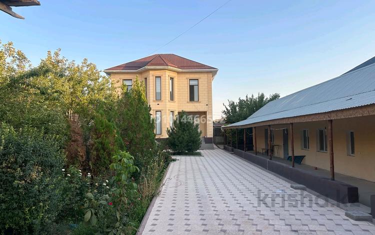 Часть дома · 7 комнат · 360 м² · 8 сот., мкр Самал-3 — ул Алтынбастау за 145 млн ₸ в Шымкенте, Абайский р-н — фото 2