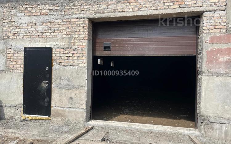 Склады · 300 м² за 900 000 ₸ в Караганде, Казыбек би р-н — фото 2
