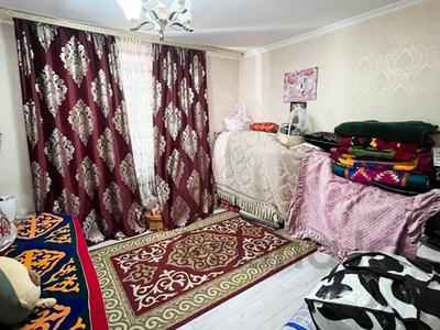 5-бөлмелі пәтер · 85 м² · 2/5 қабат, Самал 14, бағасы: 27.5 млн ₸ в Талдыкоргане, мкр Самал