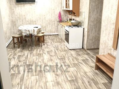 4-бөлмелі пәтер · 75 м² · 1 қабат, Маметовой 176, бағасы: 180 000 〒 в Караганде, Алихана Бокейханова р-н