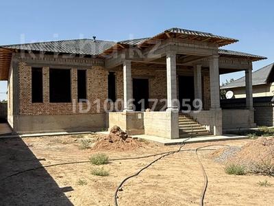 Отдельный дом · 7 комнат · 320 м² · 8 сот., мкр Акжайык, Турганбай Алпысбайев 77 за 45 млн ₸ в Шымкенте, Абайский р-н