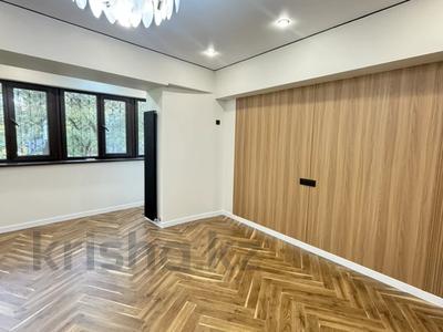 3-комнатная квартира · 80 м² · 2/5 этаж, Желтоқсан 137 — Желтоқсан шевченко за 92 млн ₸ в Алматы, Алмалинский р-н