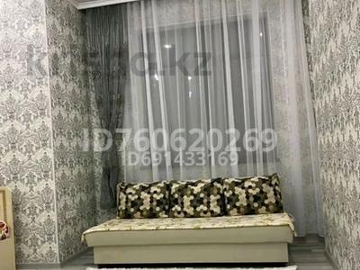 Аренда квартир по часам в Мангистауской обл.: 1-комнатная квартира · 60 м² · 5/14 этаж, 16-й мкр 68 за 2 000 〒 1-комнатная квартира · 60 м² · 5/14 этаж, 16-й мкр 68 за 2 000 〒 в Актау