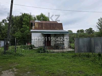 Саяжай · 2 бөлме · 45 м² · 10 сот., С/т Звёздочка, бағасы: 7 млн ₸ в Уральске, мкр Школьник