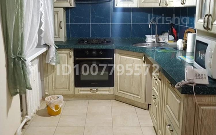 3-комнатная квартира · 60 м² · 2/5 этаж, Бейбитшилик — Пересечение с ул. Джангильдина за 250 000 ₸ в Астане, Сарыарка р-н — фото 2