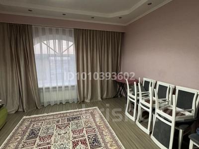 2-комнатная квартира · 97 м², мкр. Алтын орда, Алия Молдагулова 50а за 28 млн 〒 в Актобе