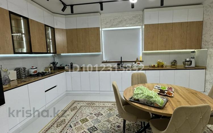 Отдельный дом · 4 комнаты · 200 м² · 8 сот., Байтерек 1 за 33 млн ₸ в  — фото 5