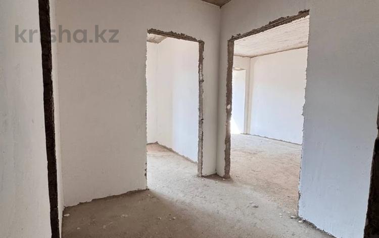 1-комнатная квартира · 44.2 м² · 3/5 этаж, мкр Новый Город, Акадeмическая 9/10 за ~ 12.3 млн ₸ в Караганде, Казыбек би р-н — фото 2