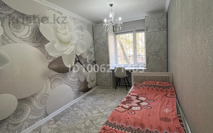 4-бөлмелі пәтер · 80 м² · 2/5 қабат, 8-й микрорайон, 8-й микрорайон 4 — Рядом Ладушки, бағасы: 40 млн ₸ в Шымкенте, Туран р-н — фото 2