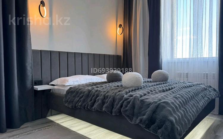 1-комнатная квартира · 50 м² · 9/9 этаж, Ш. Косшигулова 121 — Назарбаева/Наурызбай Батыра. за 5 000 ₸ в Кокшетау — фото 2
