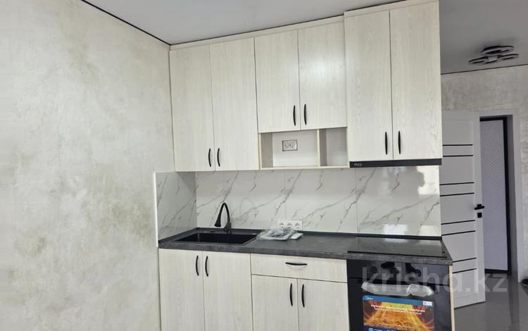 1-комнатная квартира · 32.5 м² · 7/12 этаж, Омарова Ильяса за 24 млн ₸ в Алматы, Алатауский р-н — фото 2