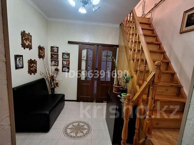 Отдельный дом · 5 комнат · 120 м² · 8 сот., Суюнбая 31 — Райымбека за 85 млн 〒 в Булактах