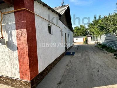 Жеке үй · 4 бөлме · 87 м² · 10.5 сот., 7 я линия 128, бағасы: 42.2 млн ₸ в Аскара Токпанова (Казцик)