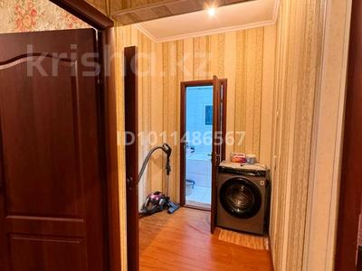 3-бөлмелі пәтер · 76 м² · 3/5 қабат, Алатау ш/а. 34 — 48 школа, бағасы: 140 000 ₸ в Таразе, мкр Алатау