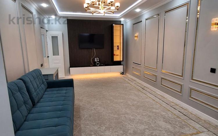 2-комнатная квартира · 54 м² · 3/5 этаж, 21 мкр 21 — 65 школа за 200 000 ₸ в Шымкенте — фото 2
