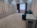 2-комнатная квартира · 54 м² · 3/5 этаж, 21 мкр 21 — 65 школа за 200 000 ₸ в Шымкенте — фото 2