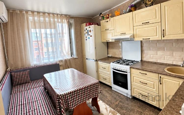 2-комнатная квартира · 56.6 м² · 6/6 этаж, садовая 100\2/2 за 23 млн ₸ в Костанае — фото 2