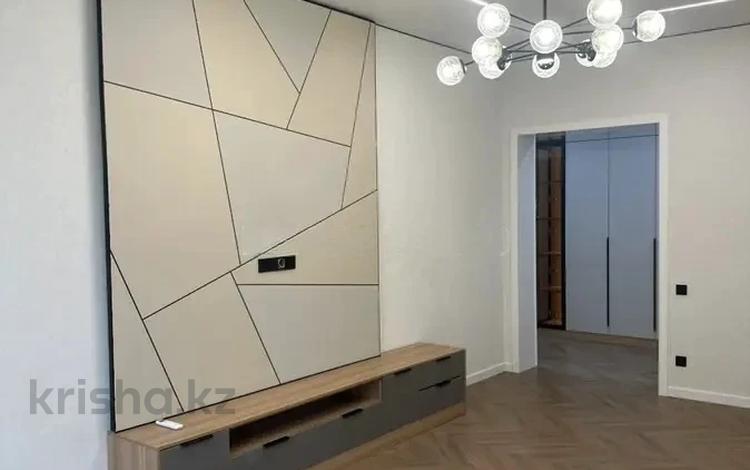 3-комнатная квартира · 84 м² · 6/9 этаж, мкр Аксай-3 за 46 млн ₸ в Алматы, Ауэзовский р-н — фото 2