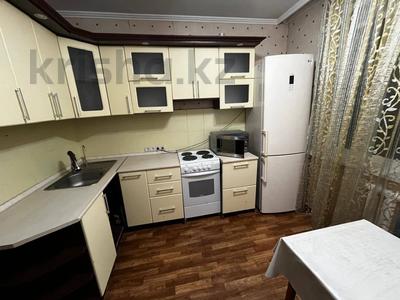 2-комнатная квартира · 54 м² · 5/10 этаж · помесячно, мкр Юго-Восток, Мкр Юго-Восток, мкр Степной 4 2 за 190 000 〒 в Караганде, Казыбек би р-н