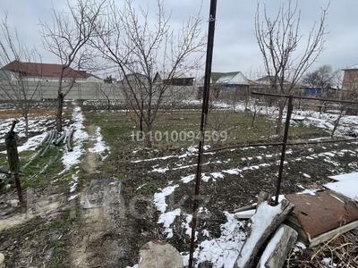 Отдельный дом · 4 комнаты · 100 м² · 16.5 сот., мкр Улы Дала, Кошек батыра 200 за 60 млн 〒 в Таразе