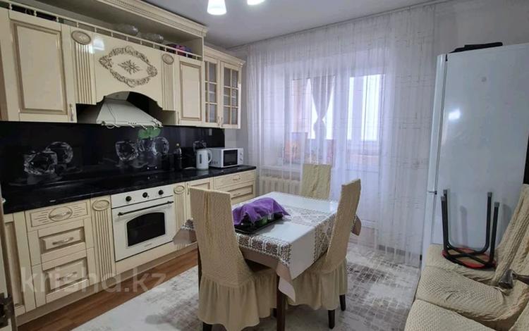 2-комнатная квартира · 60 м², мкр Пригородный, Арнасай 7а за 28 млн ₸ в Астане, Есильский р-н — фото 11