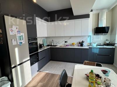 3-комнатная квартира · 123.4 м² · 2/9 этаж, 19-й мкр 31 за 50 млн 〒 в Актау
