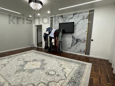 Продажа квартир в Жетысу обл.: 4-комнатная квартира · 115 м² · 5/5 этаж, Толебаева 47 за 34.5 млн 〒 4-комнатная квартира · 115 м² · 5/5 этаж, Толебаева 47 за 34.5 млн 〒 в Талдыкоргане