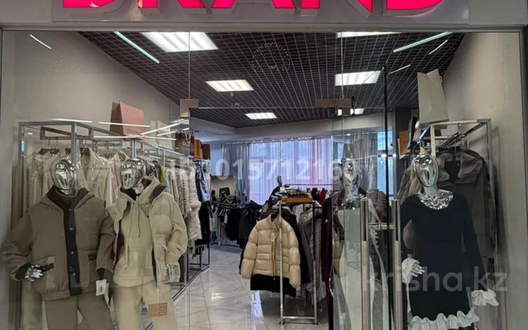 Магазины и бутики · 51 м² за 460 000 ₸ в Астане — фото 2
