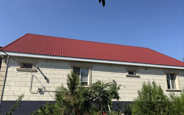 Отдельный дом · 4 комнаты · 250 м² · 8 сот., мкр Рахат 264 — Байжанова за 68 млн ₸ в Алматы, Алатауский р-н — фото 3