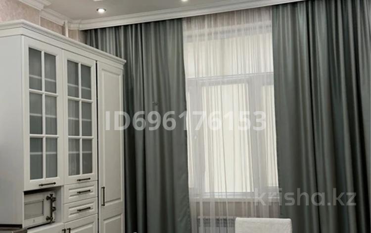 1-бөлмелі пәтер · 52 м² · 4/12 қабат, 16-й мкр 56, бағасы: 22 млн ₸ в Актау — фото 2