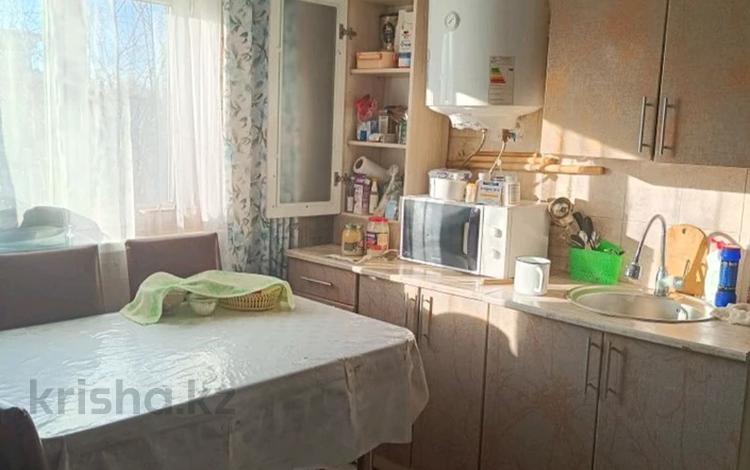 Жеке үй · 2 бөлме · 60 м² · 4 сот., Комсомольская, бағасы: 10.8 млн ₸ в Петропавловске — фото 2