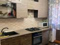 2-комнатная квартира · 56 м² · 4/5 этаж, мкр Жетысу-4 10 за 18 000 ₸ в Алматы, Ауэзовский р-н