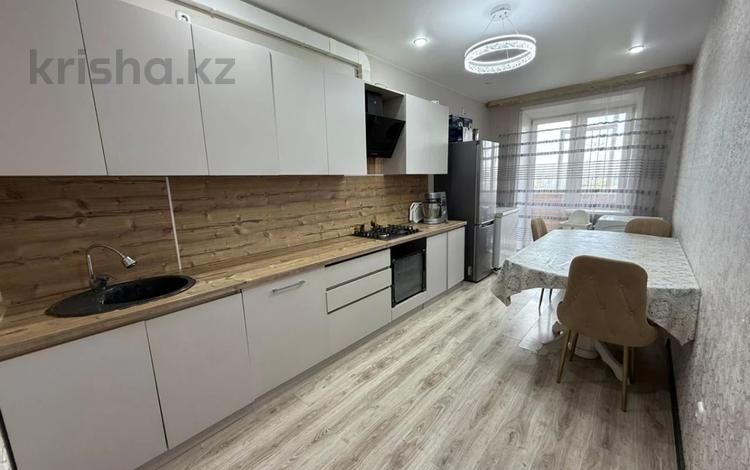 3-бөлмелі пәтер · 108.2 м² · 7/7 қабат, Нурсултана Назарбаева 223, бағасы: 35 млн ₸ в Костанае — фото 2